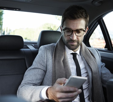 smartphone in de auto